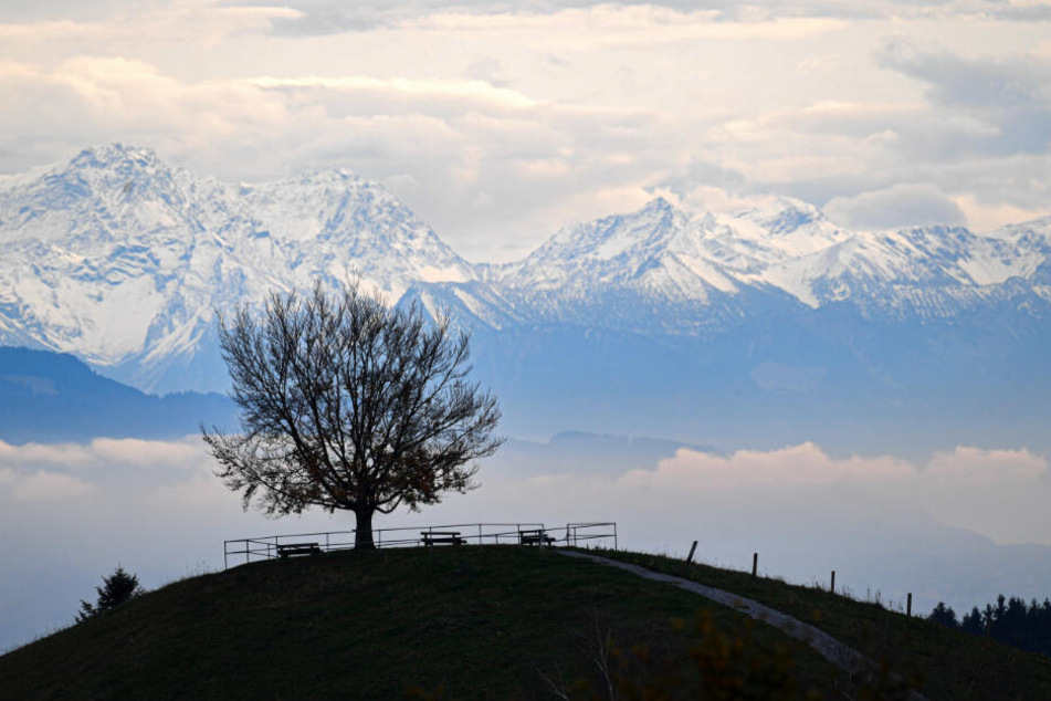 Am Samstag stehen die Chancen auf ein Schnee-Panorama am besten. (Symbolbild)