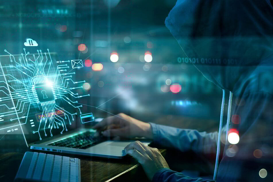 Ostsächsische Sparkasse Dresden deckt miese Betrugsmaschen auf