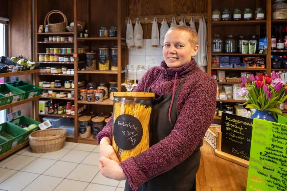 Ina Hoyer (48) leitet bereits den veganen Laden "Peace Food". Ab Frühling soll dann das Café Labyrinth in der Inneren Klosterstraße dazukommen.