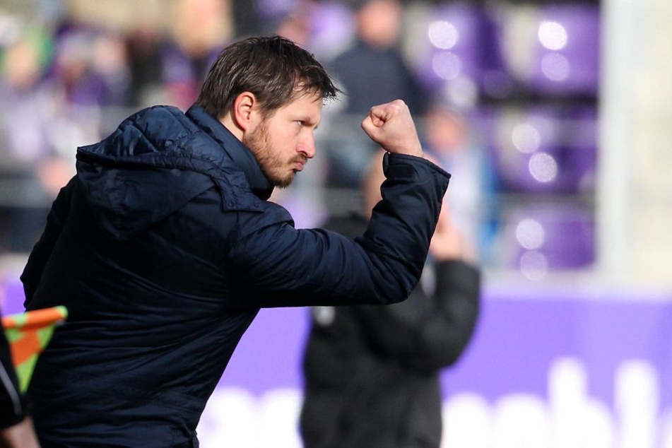 Voller Power und voller Optimismus: FCE-Trainer Hannes Drews will mit seinen Mannen am Samstag drei Punkte in Sandhausen einfahren.
