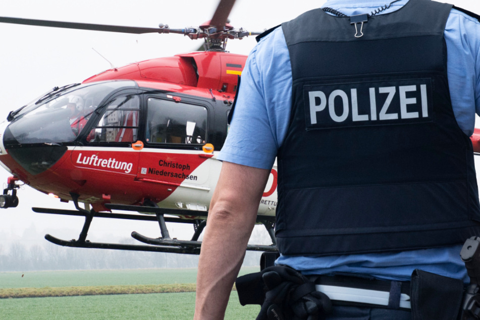 Ein Rettungshubschrauber kam nach dem Unfall zum Einsatz, doch einem tödlich verletzten Biker war nicht mehr zu helfen (Symbolbild).