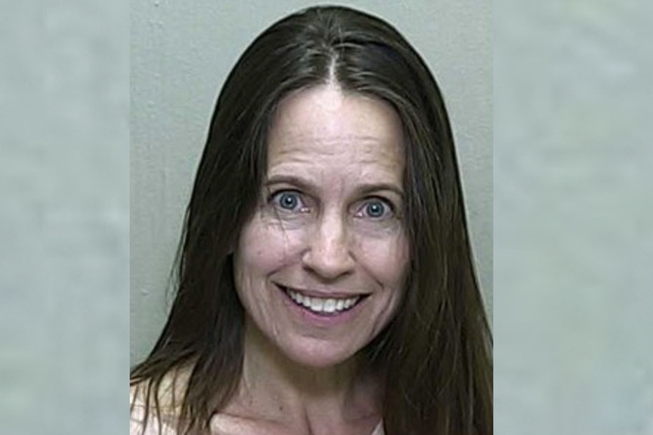 Tina Kindred was arrested at an Outback in Ocala, Florida.