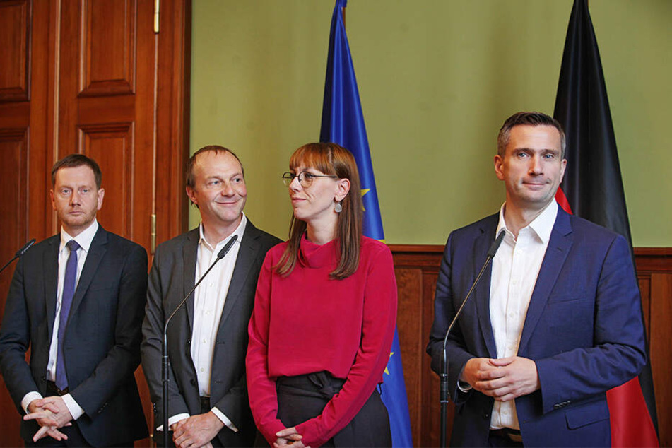 CDU, Grüne und SPD schlagen drei Vize-Präsidenten vor. Hier Ministerpräsident Michael Kretschmer (44, CDU, v.l.), Wolfram Günther (46) und Katja Meier (40, beide Grüne) sowie Martin Dulig (45, SPD).