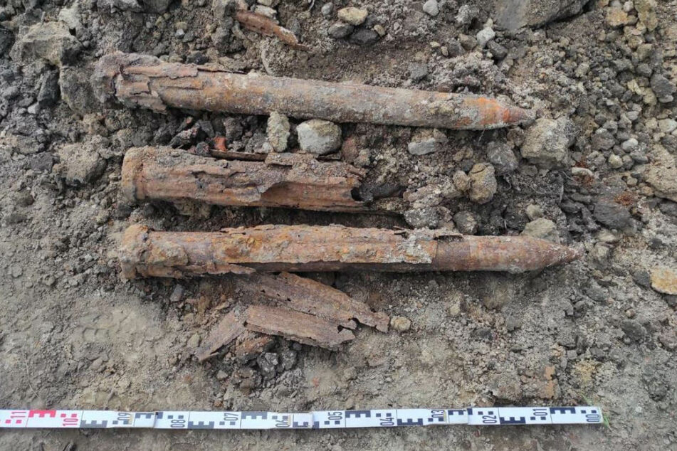 Mehrere Granaten wurden in Bühlau von Bauarbeitern gefunden.