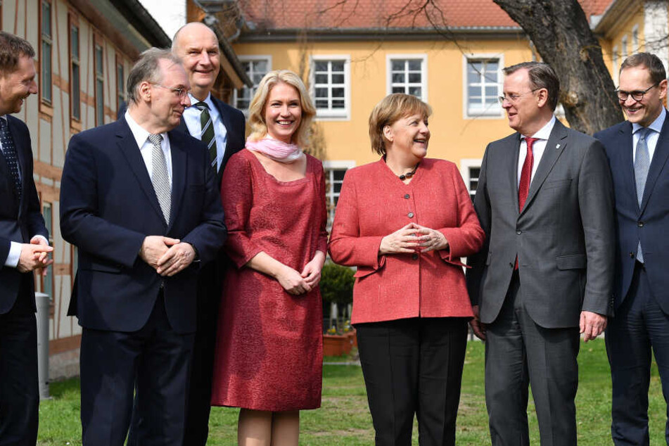 Ramelow begrüßt Angela Merkel in Thüringen und fordert mehr Respekt für Osten