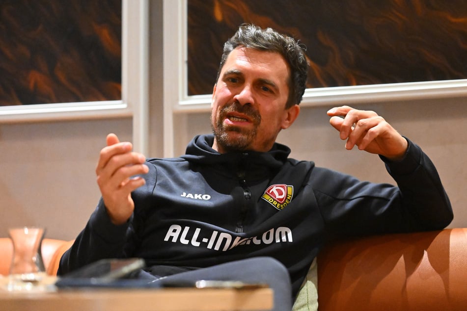 Dynamo Dresdens Trainer Thomas Stamm (42) zog mit den Medien ein Fazit nach acht Tagen Trainingslager in der Türkei.