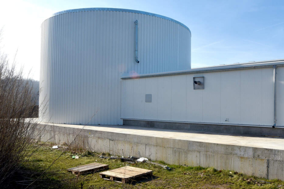 Der Wassertank liefert im Notfall Löschwasser - und sorgte offenbar für Verzögerungen bei der Genehmigung.