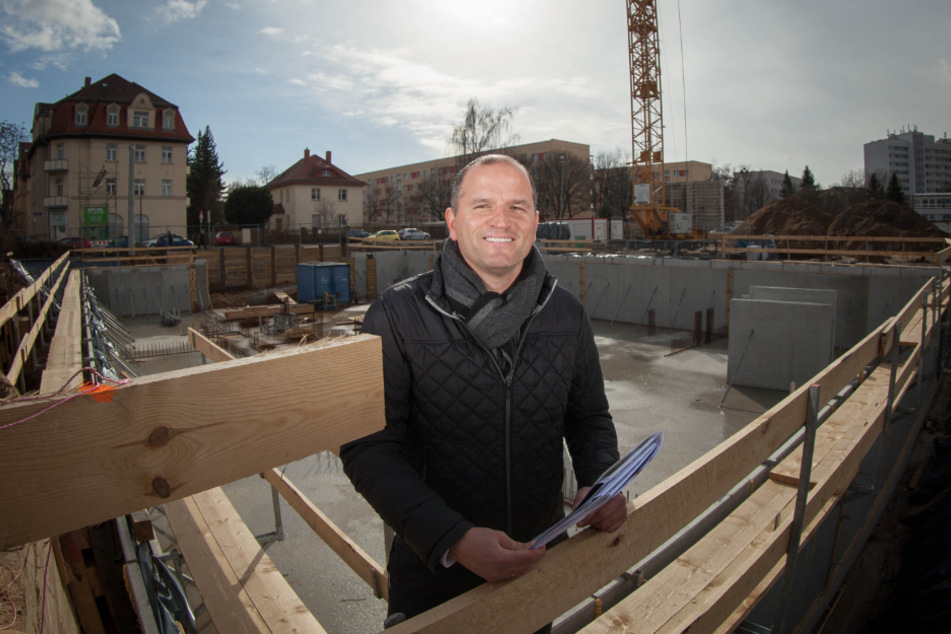 Tobias Ströbel (49) will 300 Wohnungen bauen, aber darf nicht.