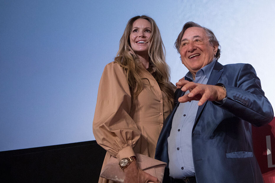 In diesem Jahr hat sich Richard Lugner mit Elle Macpherson ein Model geangelt.
