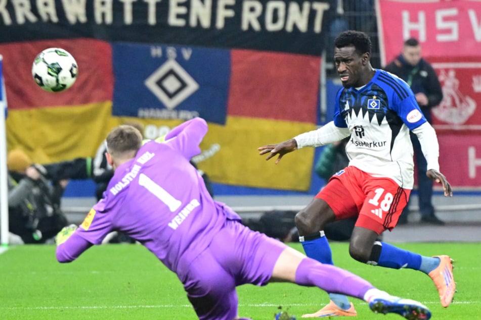 Rückkehrer Bakery Jatta (27) wäre wegen der zwischenzeitlichen 1:0-Führung für den HSV fast "Man of the Match" geworden.
