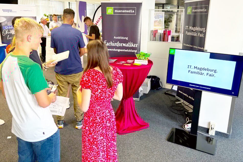 Nach der Schule noch nichts vor? Dann auf zur Nacht der Ausbildung am 24. Februar in Magdeburg.