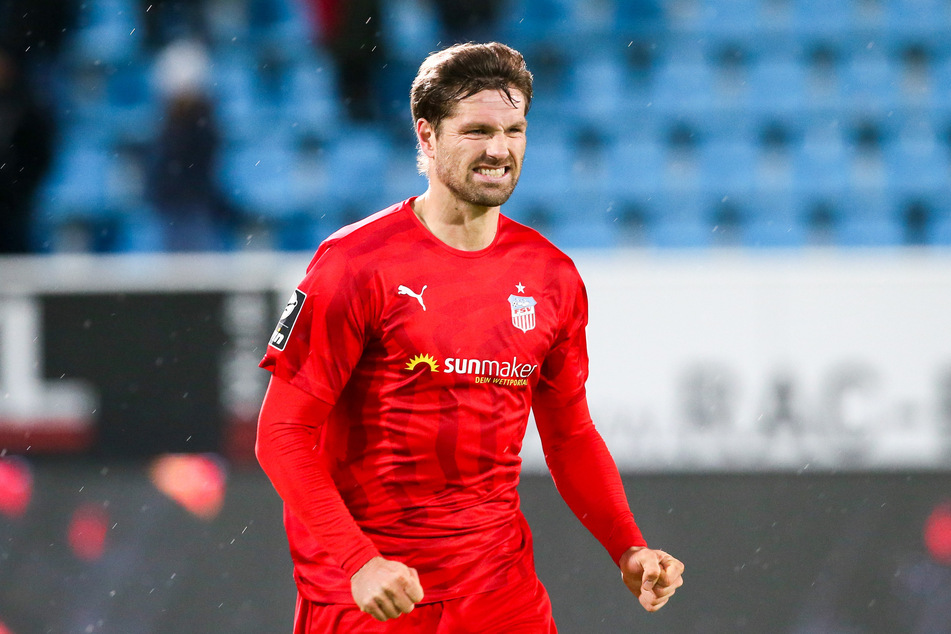 Stürmer Ronny König bleibt beim FSV Zwickau.