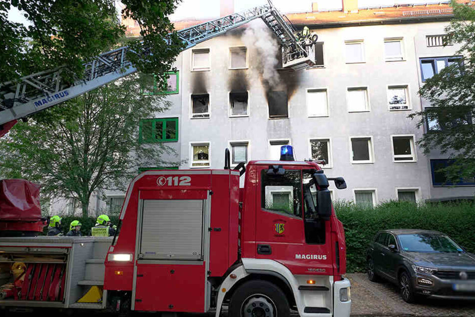 In einer Wohnung im zweiten Stock brach das Feuer aus.