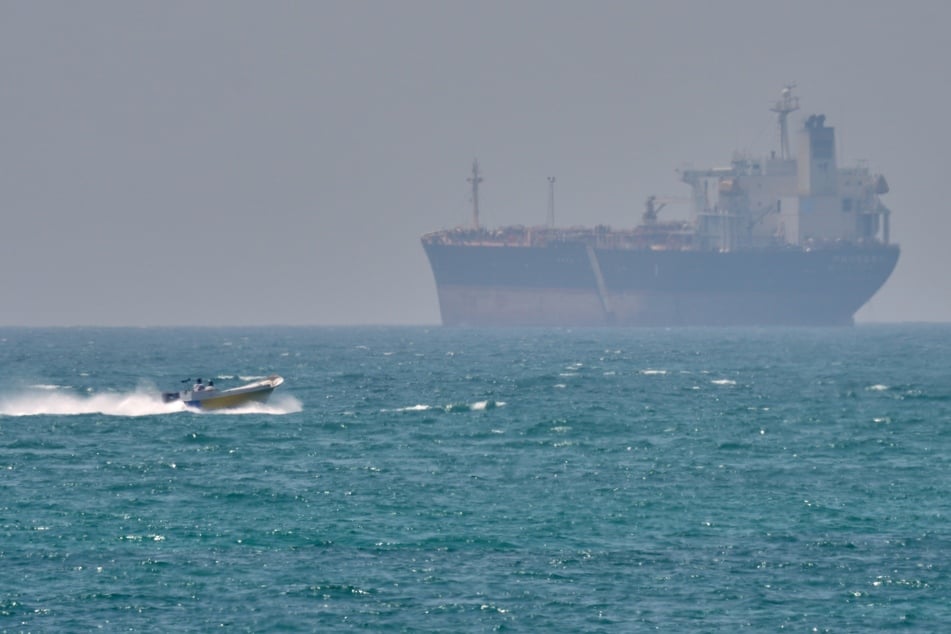 Nahost-Konflikt: Angriff auf Schiff in Straße von Hormus