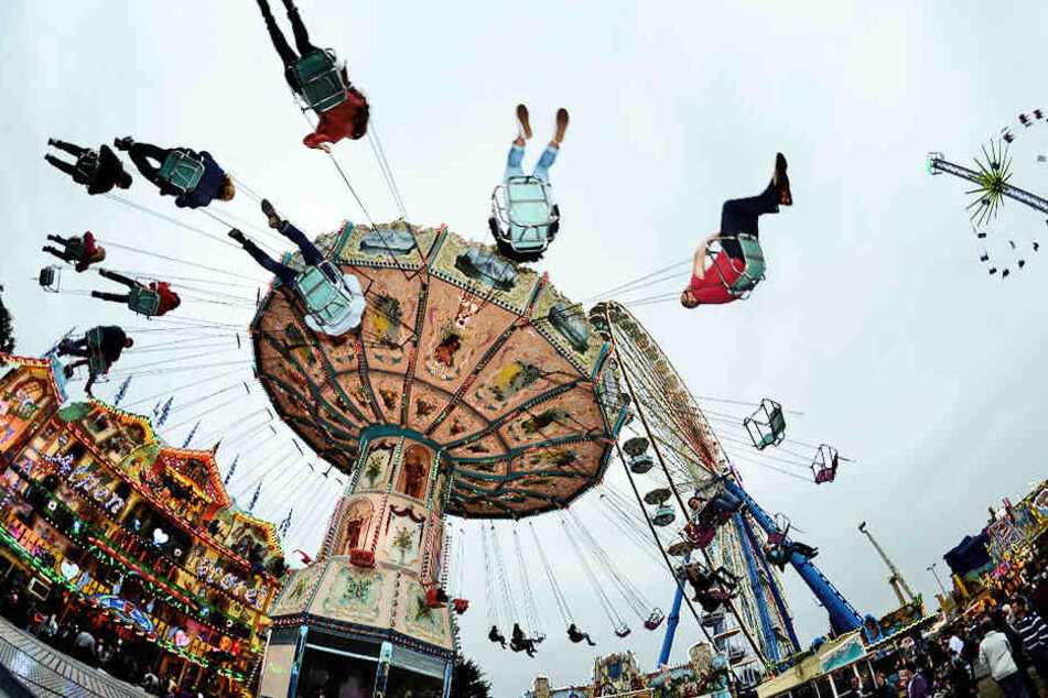 Noch eine Woche können sich alle Adrenalinjunkies auf der Frühjahrskleinmesse am Cottaweg vergnügen.
