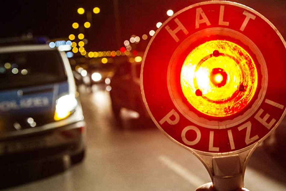 In den kommenden Wochen wird die Polizei verstärkt den Bereich auf der A113 überwachen. (Symbolbild)