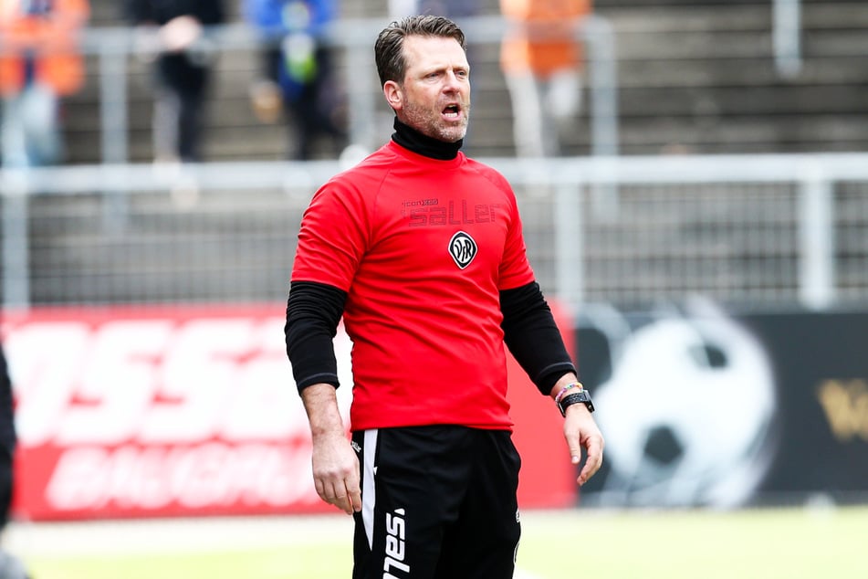 Rico Schmitt (52) soll den SV Meppen vor dem Abstieg bewahren.
