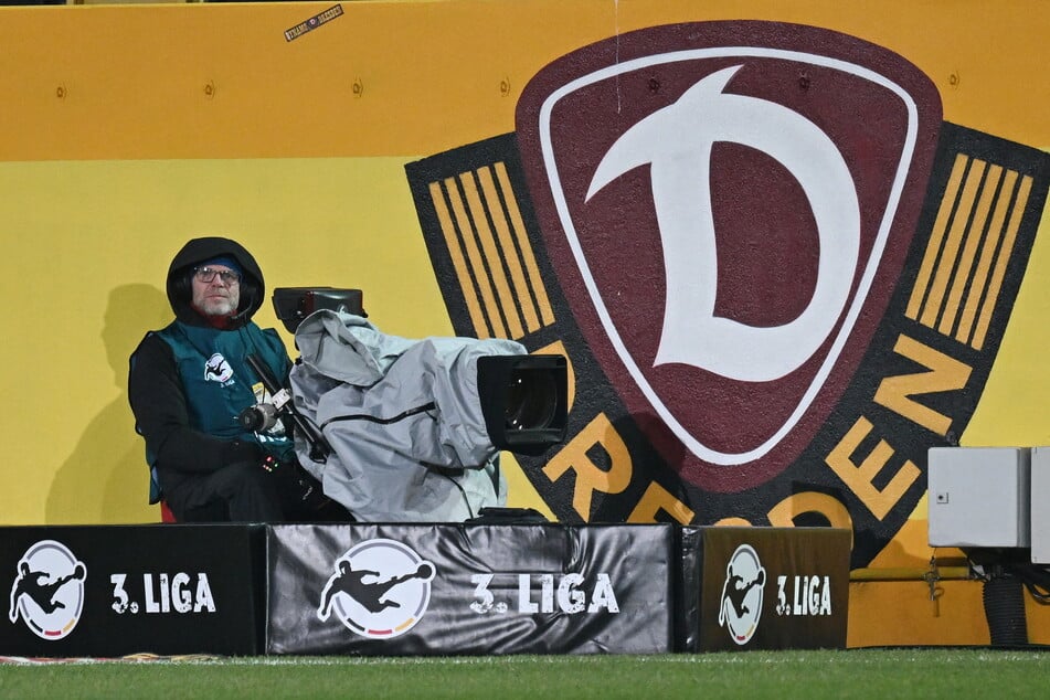 Die Kamera wird in der 2. Liga ein noch stetigerer Begleiter für die SGD. Ob auf dem Feld oder daneben.