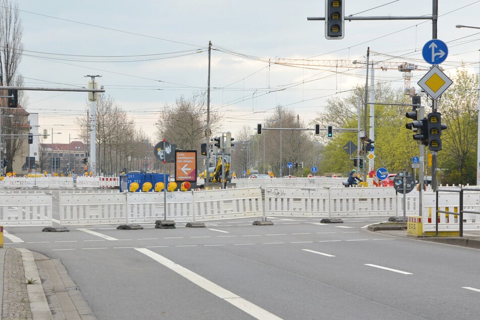 Verkehrsteilnehmer müssen sich im Bereich der Semmelweisstraße im Zentrum-Südost in den kommenden Wochen auf Einschränkungen einstellen.