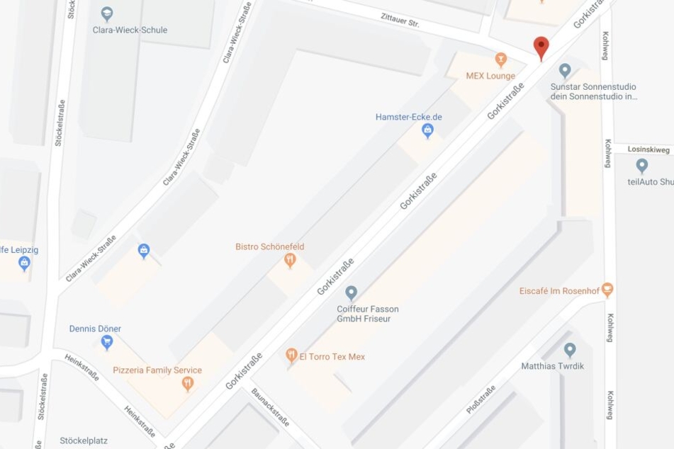 Zwischen der Zittauer und der Heinkstraße wurde die Gorkistraße stadteinwärts gesperrt. Der LVB-Linienverkehr ist davon nicht betroffen.