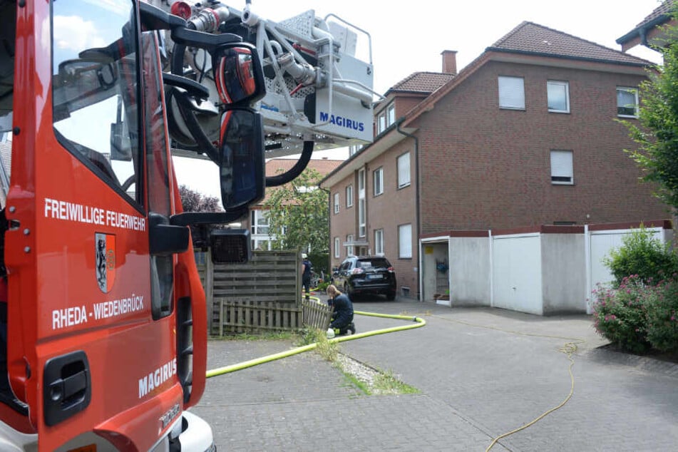 35 Feuerwehrmänner waren vor Ort.
