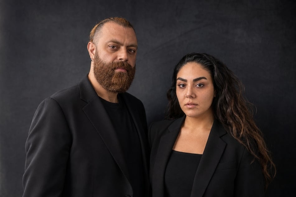 Verantwortlich für die Doku: die Filmemacher Mohsen Najafimehri (l.) und Diba Darbari.