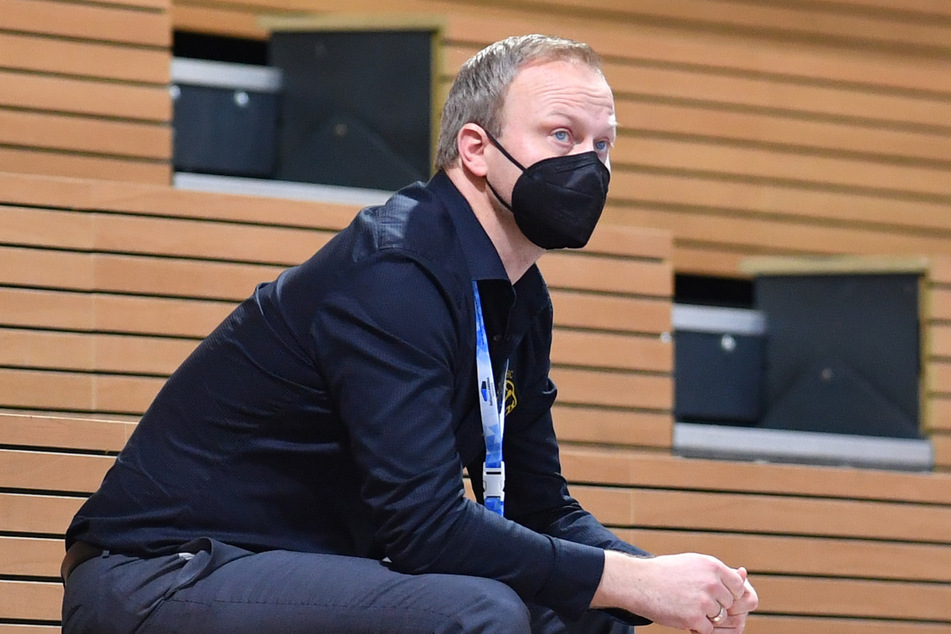 Manager Karsten Wöhler ist am Mittwoch in Hamm als Trainer im Einsatz.