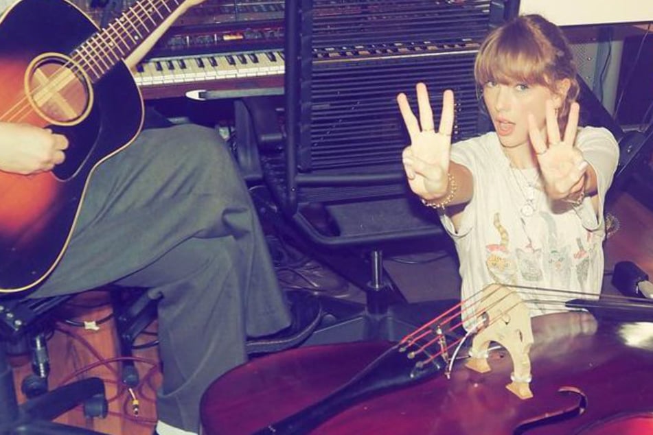 Taylor Swift celebrates her birthday in the most Taylor way possible
