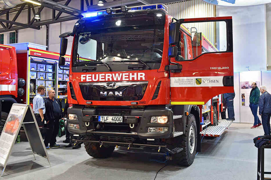 Zehn dieser neuen Tanklöschfahrzeuge ("TLF 4000") werden in Ostsachsen im kommenden Jahr Waldbrände löschen.
