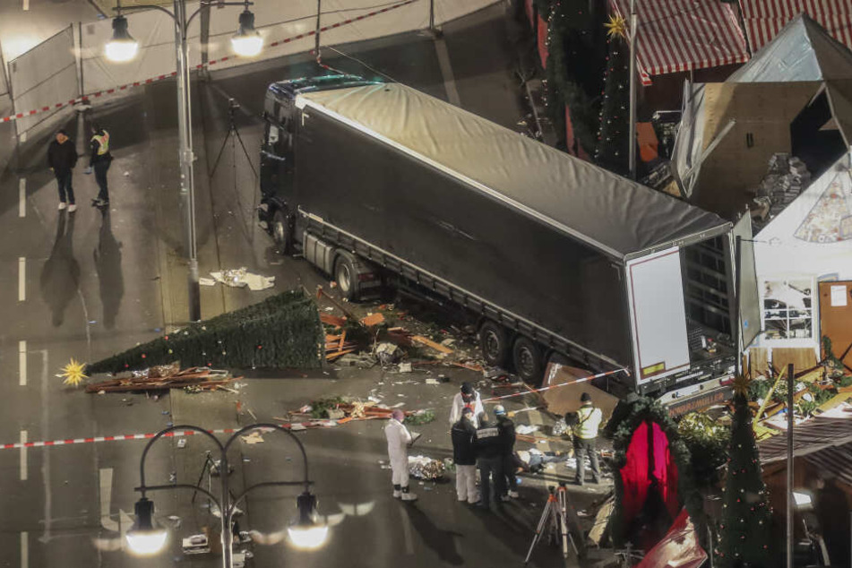 Im Dezember 2016 richtete Anis Amri auf dem Weihnachtsmarkt am Berliner Breitscheidplatz ein Blutbad an.