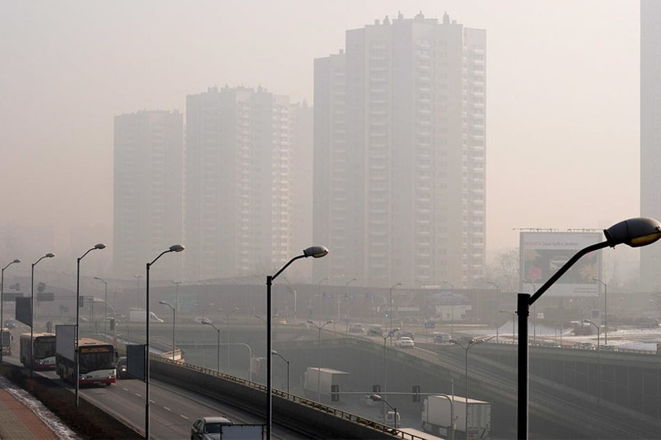 Februar 2017: Ein schwerer Smog-Schleier umgibt die Innenstadt von Katowice.