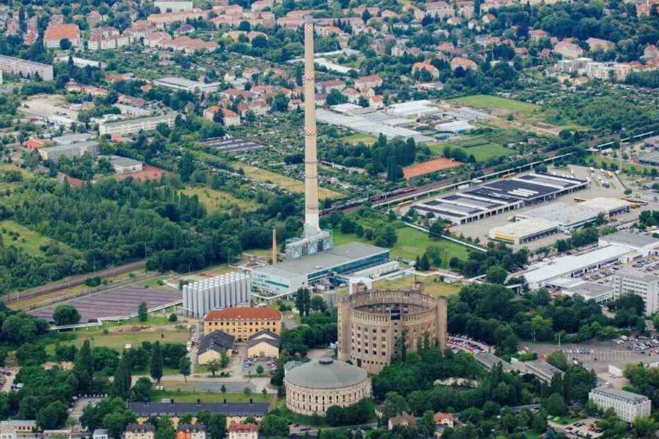 Mit 200 Metern Höhe ist der Drewag-Schornstein das zweithöchste Gebäude Dresdens. Noch.