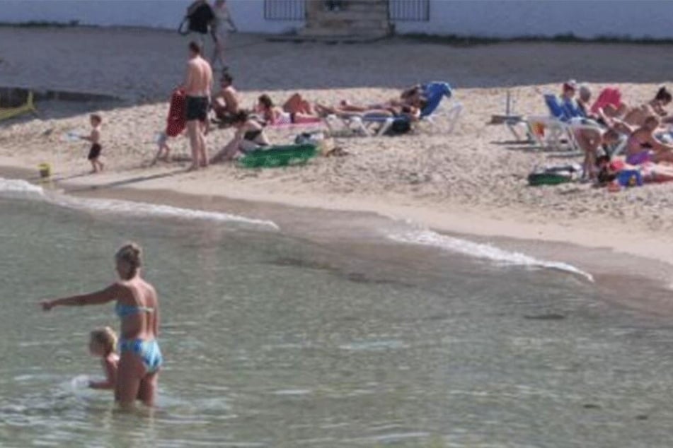 Der Calò d’en Serral in Sant Josep, Ibiza, ist nur einer der in Spanien vermuteten Fäkalien-Strände.