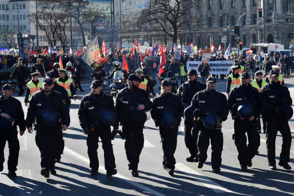 3000 Polizisten waren während der Demonstrationen und der Sicherheitskonferenz in München im Einsatz.