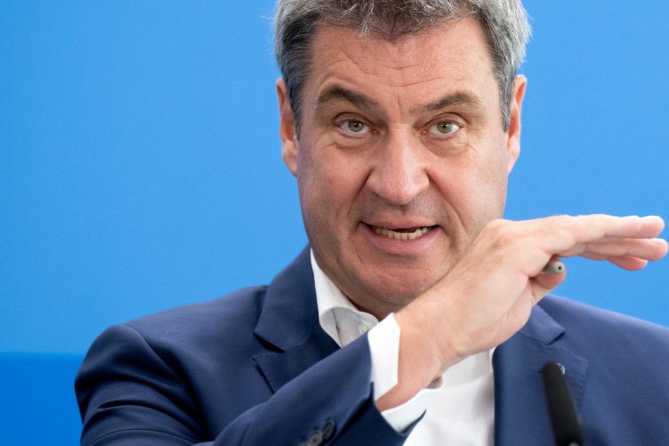 Angesichts der Corona-Lage in München bleibt Ministerpräsident Markus Söder (55) gelassen.