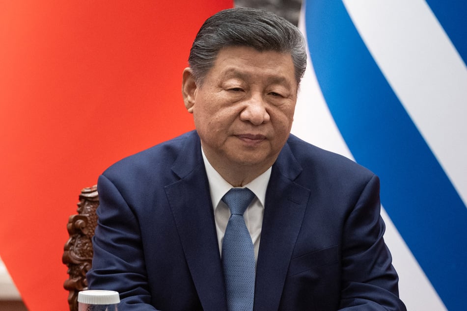 Xi Jinping warned Washington to exercise caution in arm sales to Taiwan.