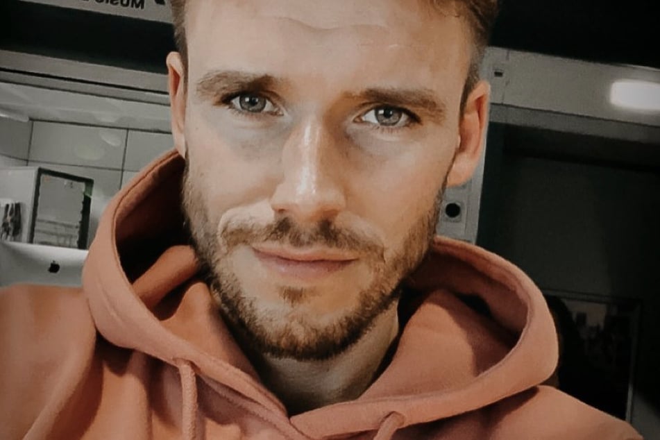 Auch Marvin Fischer (39) führt durch die Sendung.