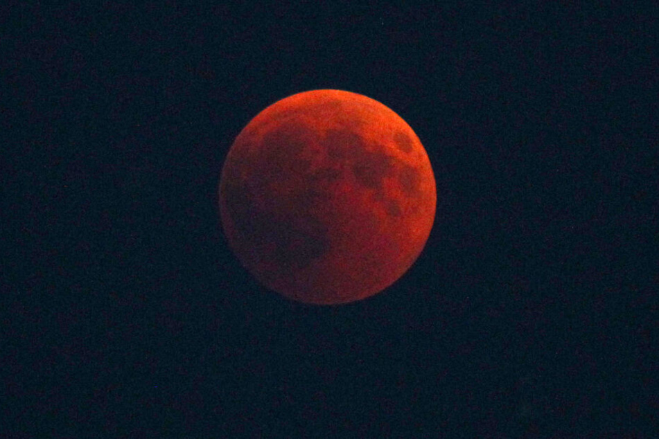 Mondfinsternis: Blutmond in Deutschland: So seid Ihr dabei