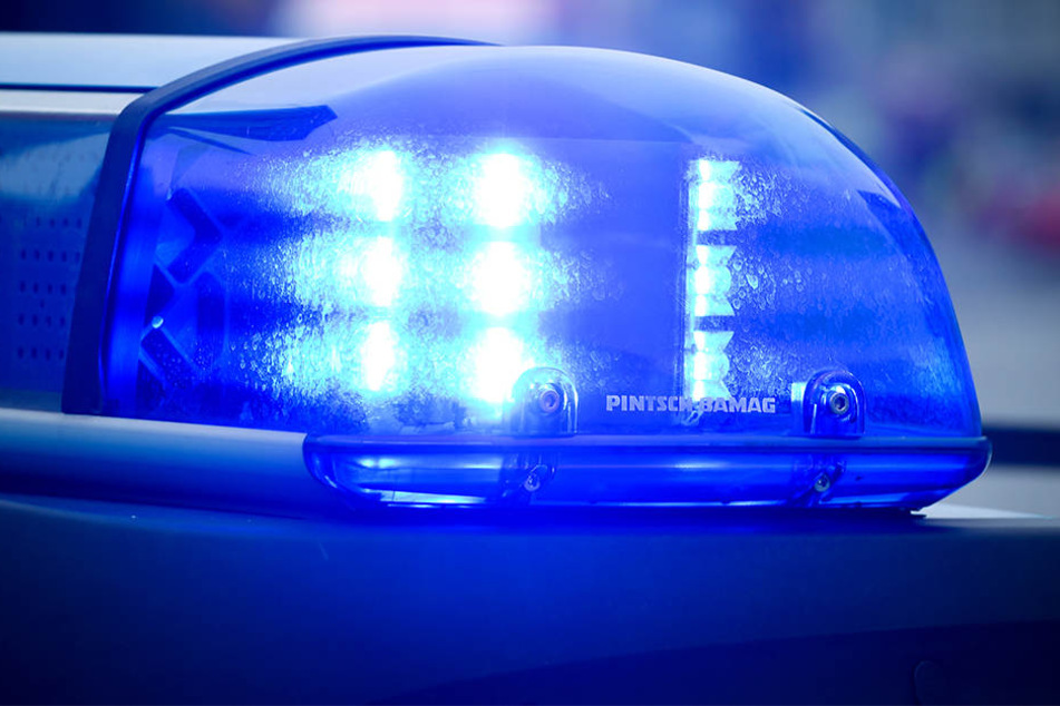 Die Polizei bitte um Hilfe, den Täter durch Hinweise zu fassen. (Symbolbild)