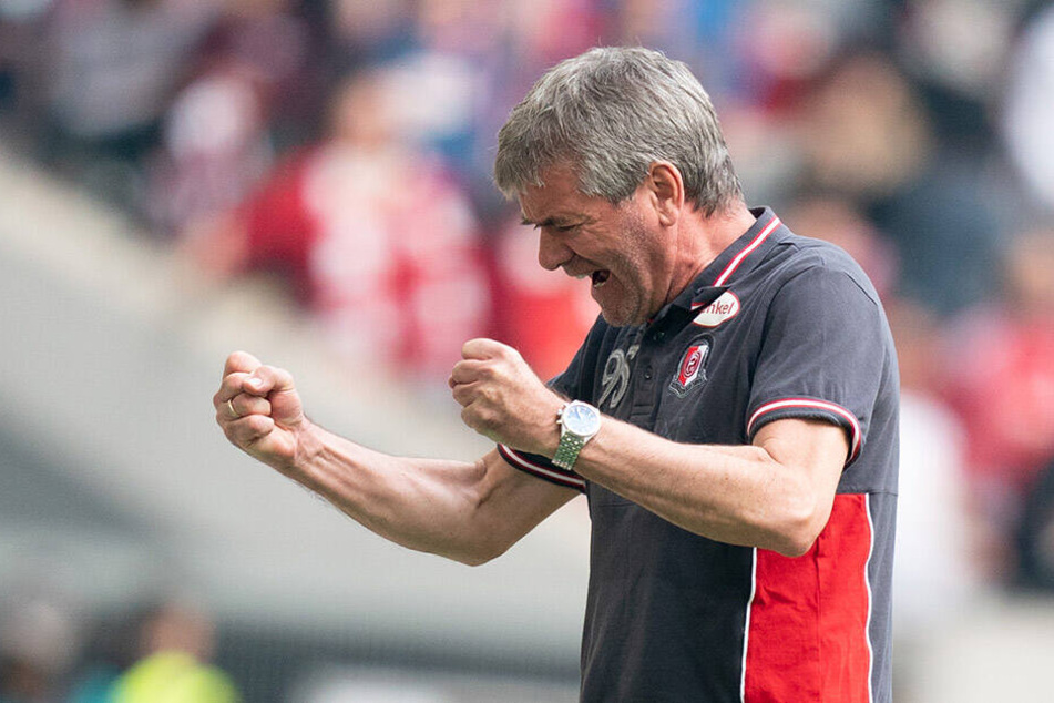 Bundesliga-Urgestein Friedhelm Funkel ist Trainer von Fortuna Düsseldorf.