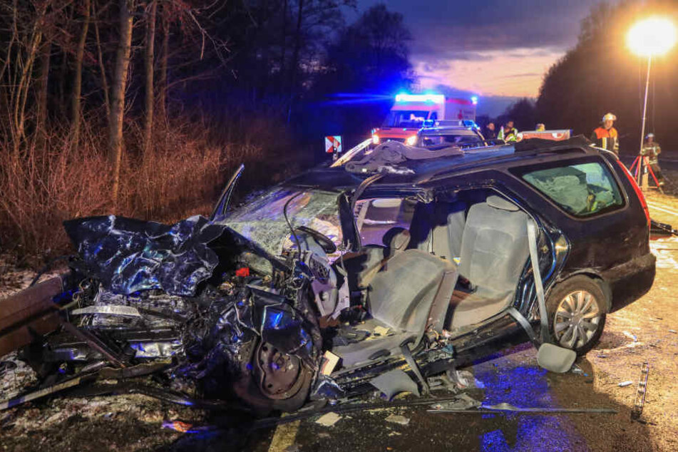Der 89-jährige Autofahrer überlebte den Unfall nicht.