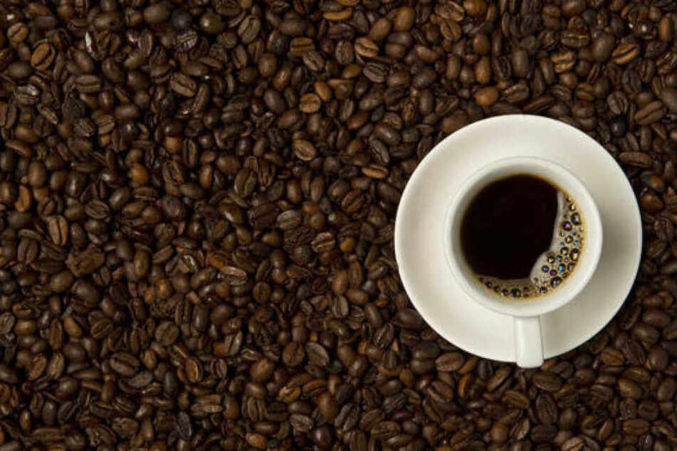 Laut einer neuen Studie leben Kaffeetrinker länger.
