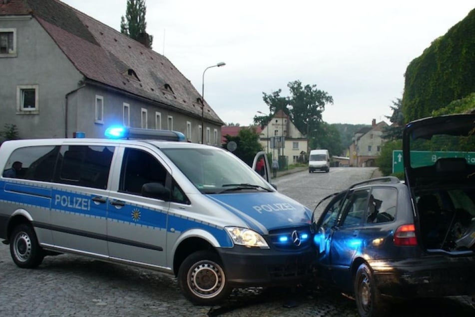 Im polnischen Sieniawka endete die wilde Verfolgungsjagd mit einem Unfall.