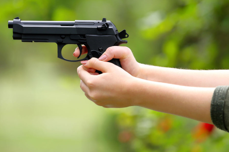 Das Mädchen versetzte mit seiner Pistole gleich zwei Schulen in Alarmbereitschaft. (Symbolbild)
