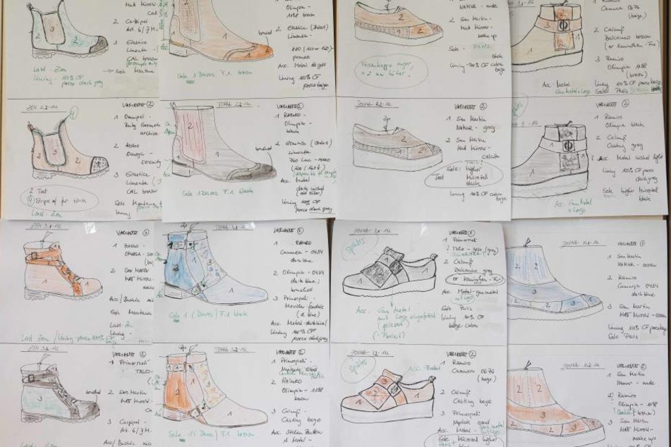 An der Pinnwand im Büro hängen noch die Entwürfe für die Herbst/Winter-Kollektion. In Arbeit sind aber längst die Schuhe für den Sommer 2018.