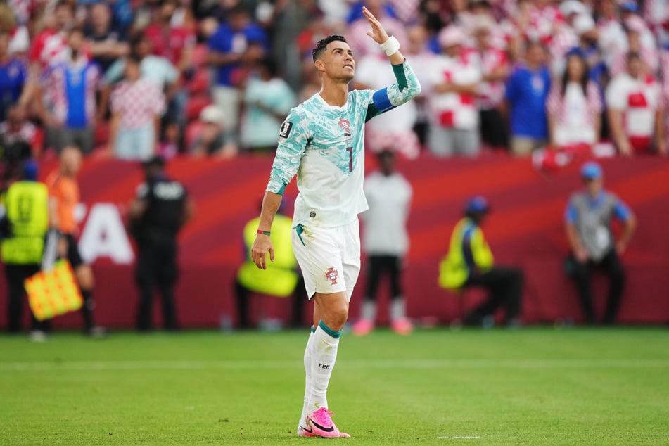 Direkt nach seinem Tor zeigte Cristiano Ronaldo gen Himmel.