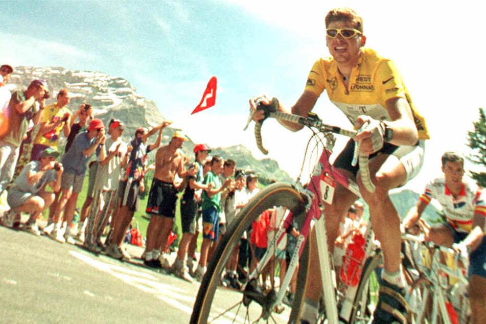 Mit schwerem Tritt aber auch einem unglaublichen Durchhaltevermögen sicherte sich Jan Ullrich 1997 als erster Deutscher überhaupt den Gesamtsieg der Tour de France.