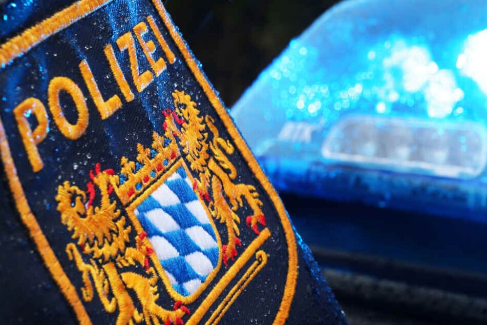 Die Polizei fahndet derzeit mit Hochdruck nach dem Täter. (Symbolbild)