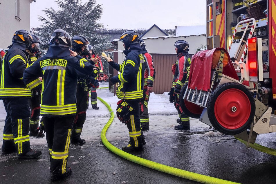 Landkreis Leipzig: Eine Person nach Scheunenbrand im Krankenhaus