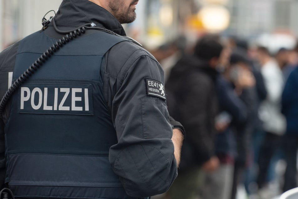 Die Razzia wurde am Dienstag durchgeführt. (Symbolfoto)